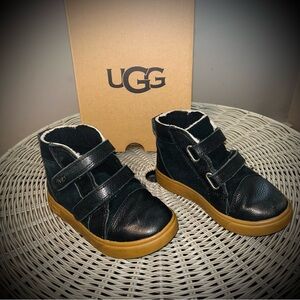 UUG Rennon II Boys Boots
